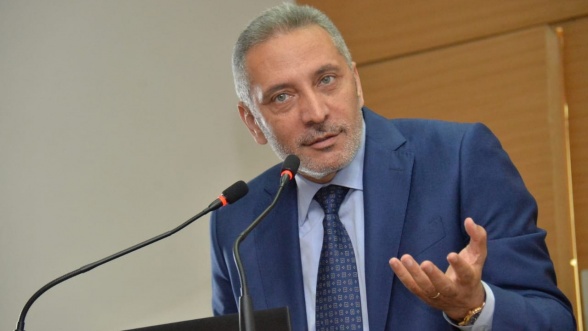 العلمي: وحدة صناعية تتجه لإنتاج أجهزة تنفس اصطناعية محلية الصنع موجهة للمصابين بفيروس كورونا