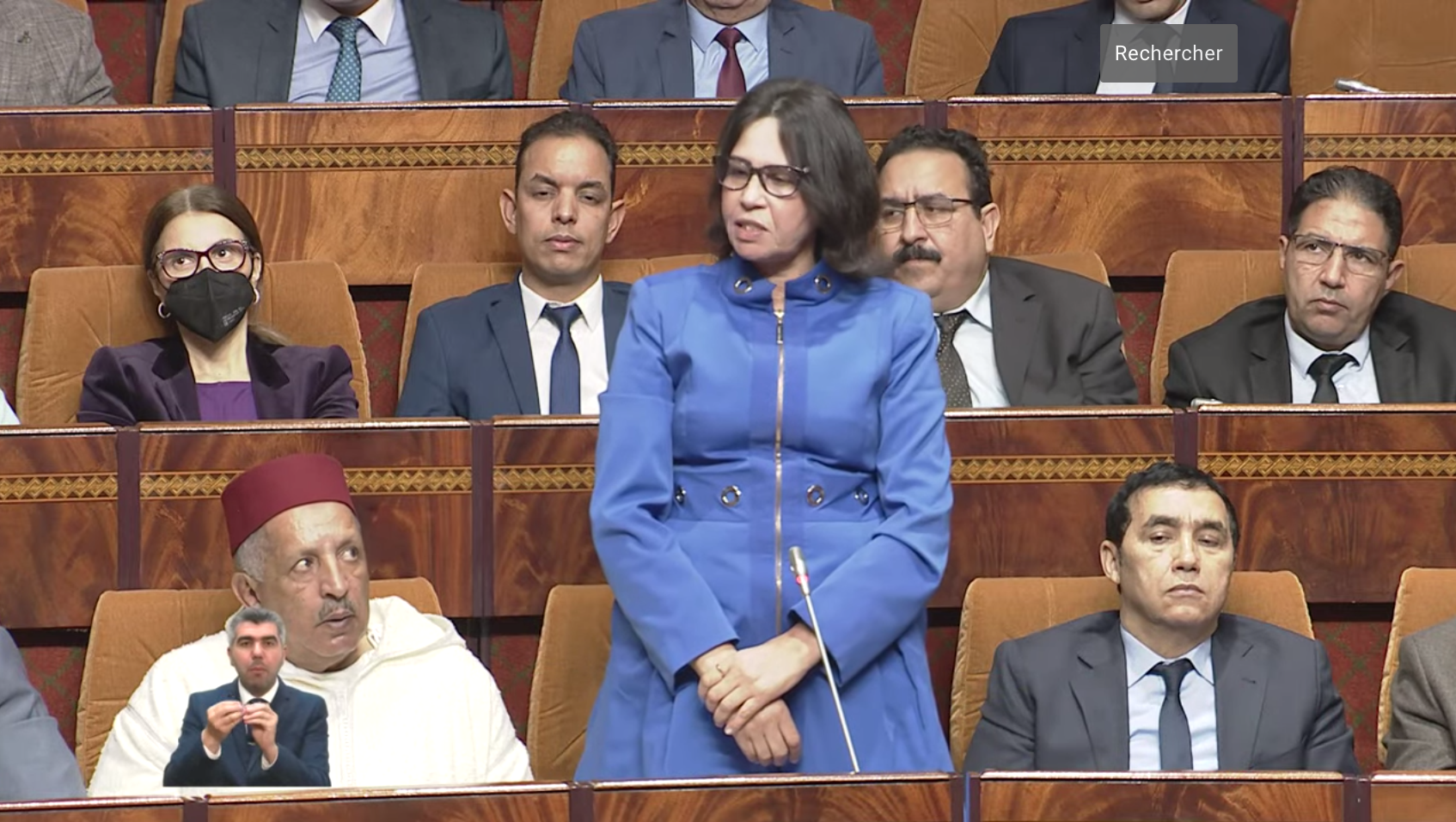 العزاوي تثمن مجهودات الحكومة في دعم السياحة وقطاع الصناعة التقليدية