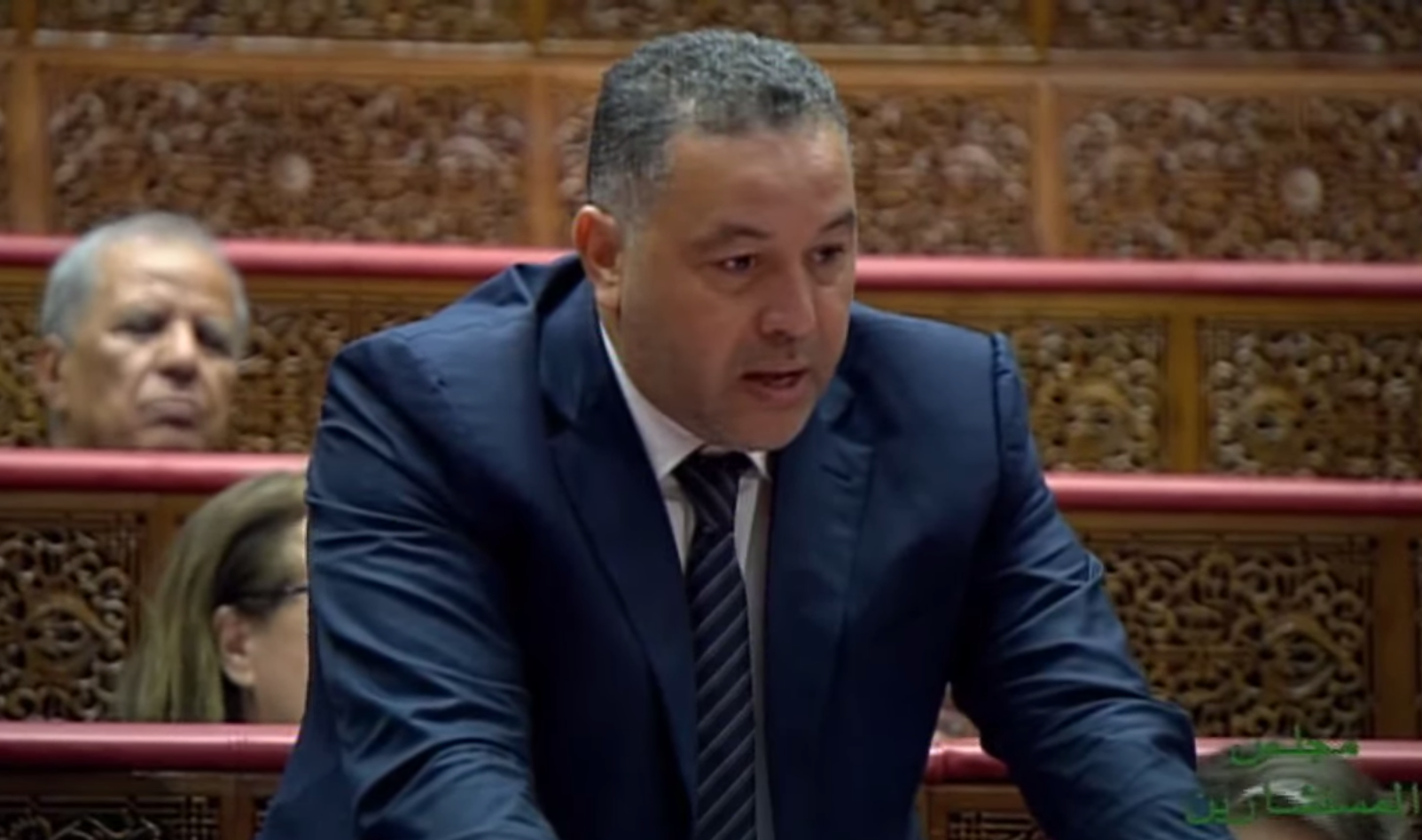 البارودي يدعو إلى رفع الطاقة الاستيعابية لمطار مراكش والإسراع في إنشاء المطار الجديد