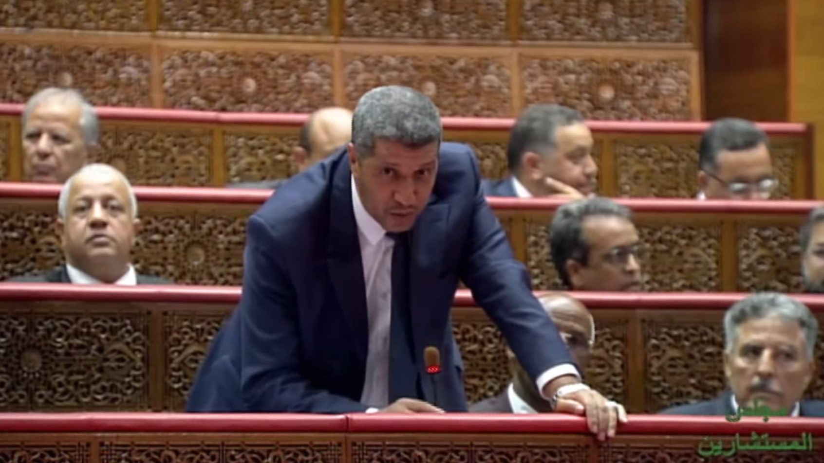 “أحرار” مجلس المستشارين يُثمّن مبادرة المشاورات الوطنية لتجويد المدرسة العمومية