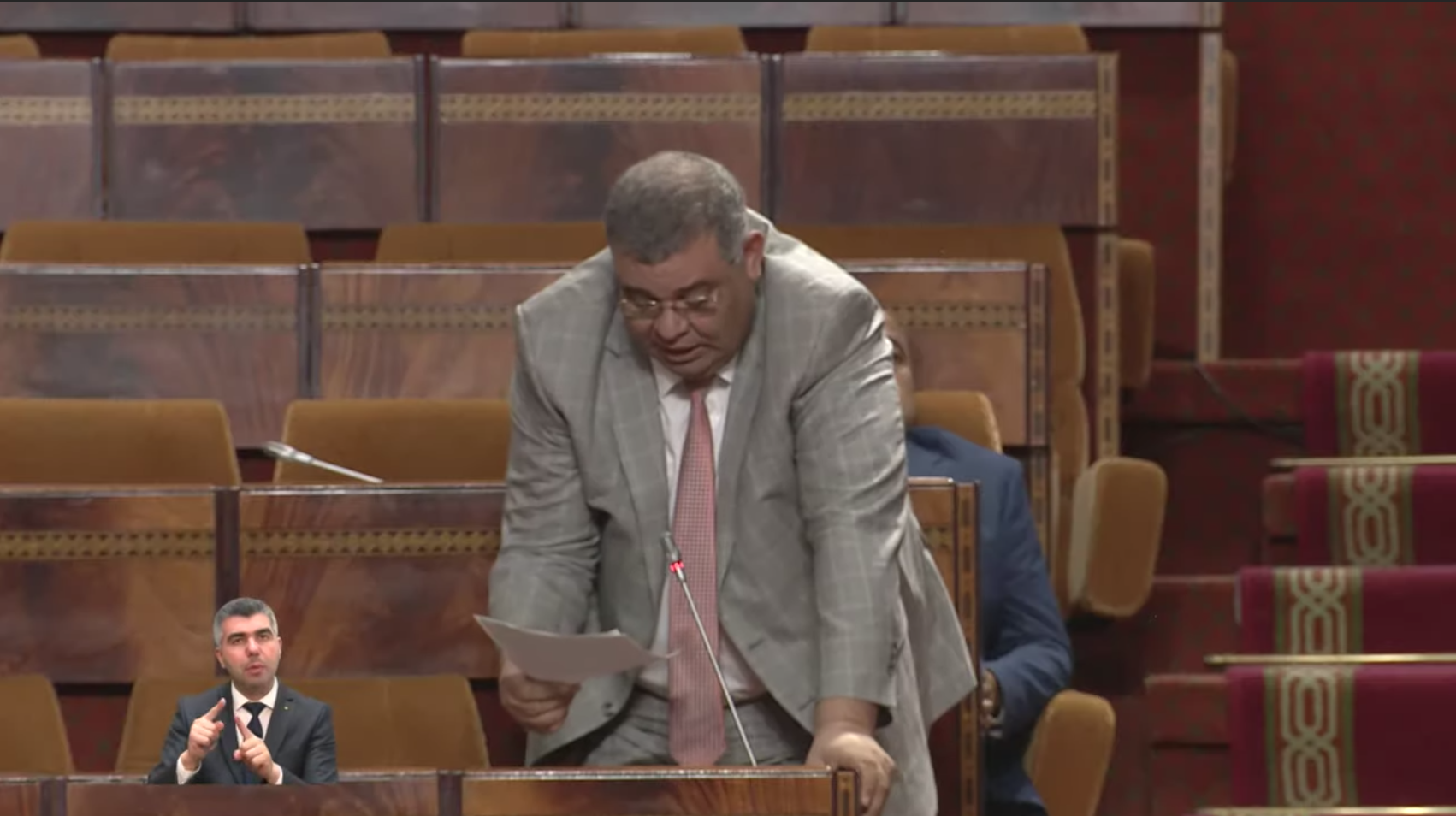 رفيق يدعو إلى الدفع بشركة العمران لتساهم في بناء الدولة الاجتماعية