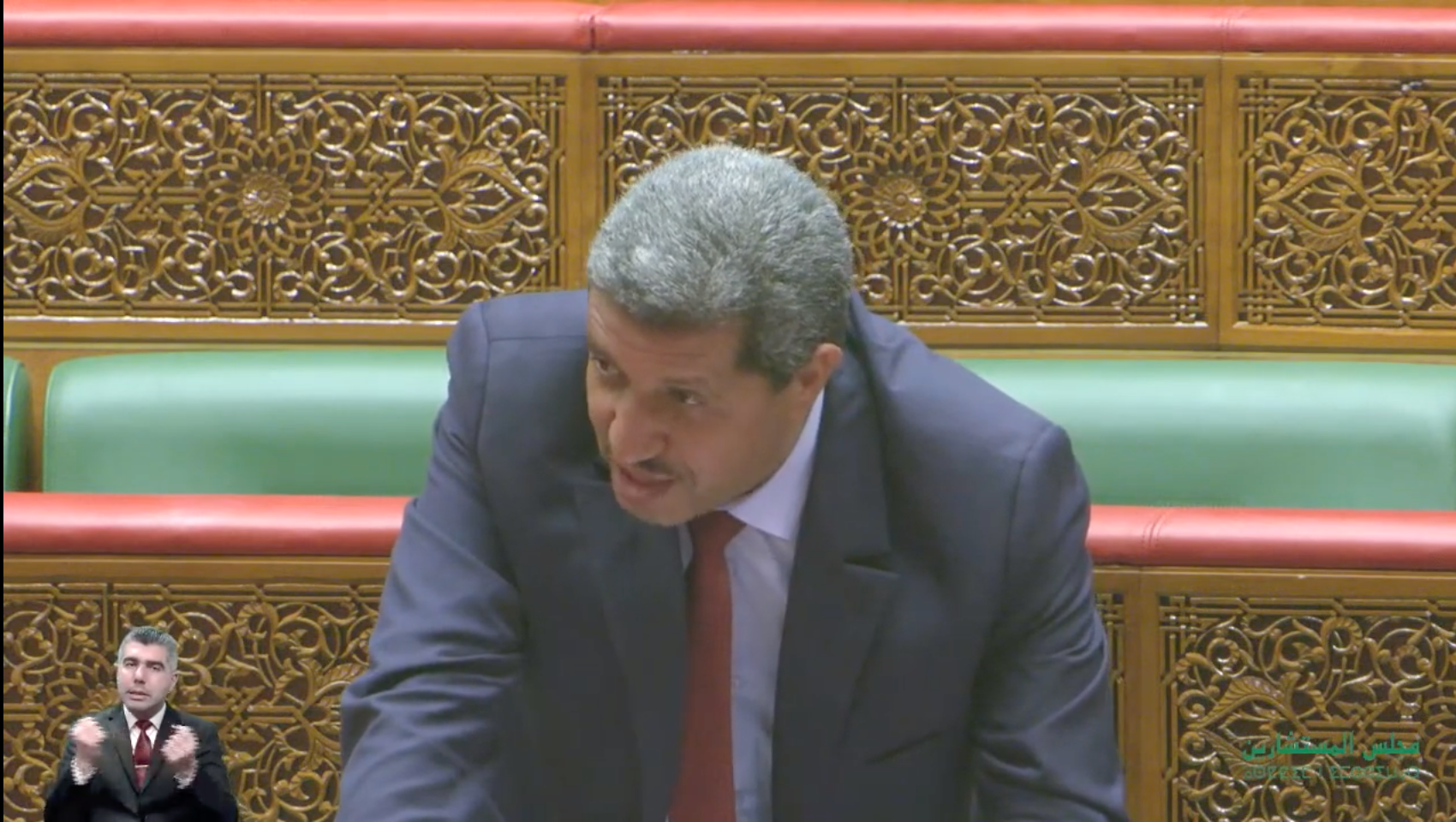 الإسماعيلي يدعو إلى تقريب وتحسين جودة الخدمات المقدمة من طرف القنصليات للجالية المغربية