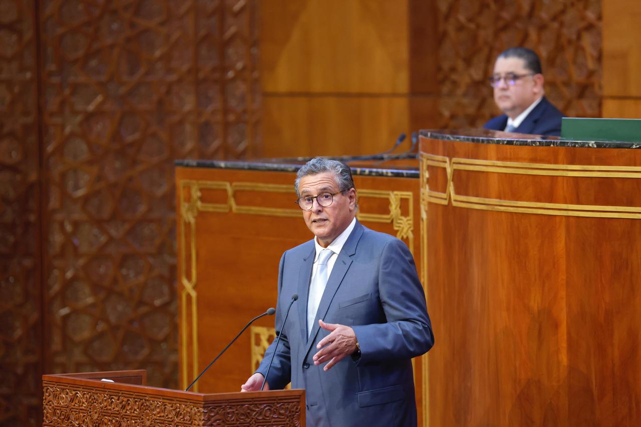 رئيس الحكومة: الإصلاحات الحكومية مكنت من تحسين مختلف المؤشرات الاجتماعية والاقتصادية والمالية