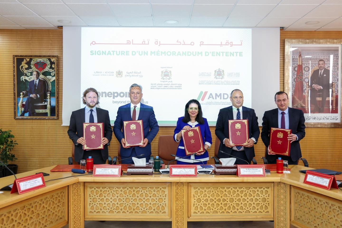 زيدان يوقع بروتوكول اتفاق يتعلق بإحداث مركز امتياز في مجال البيانات والذكاء الاصطناعي بجهة الدار البيضاء – سطات