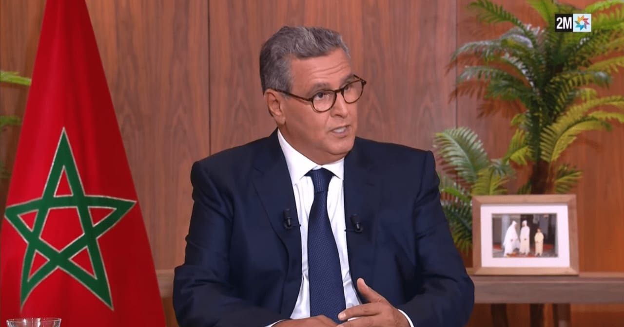 عزيز أخنوش يؤكد مضي الحكومة في إصلاح التقاعد برؤية جديدة ويشدد على ضرورة تقوية أدوار النقابات