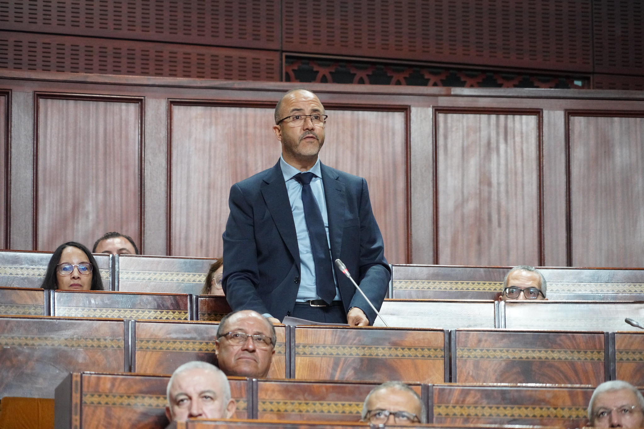 هاشيمي يشيد بتفاعل الحكومة مع الرقابة البرلمانية