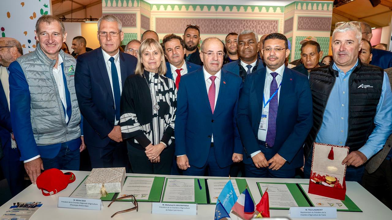 توقيع اتفاقيتين للتعاون بين المغرب وفرنسا في مجال تعزيز صمود تربية المواشي والابتكار الفلاحي
