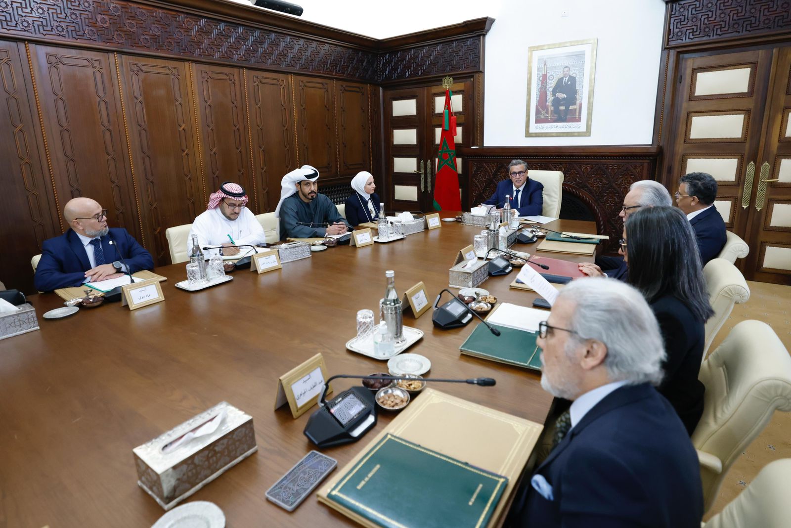 رئيس الحكومة يترأس اجتماعا رفيع المستوى مع وفد من مجموعة العمل المالي لمنطقة الشرق الأوسط وشمال إفريقيا