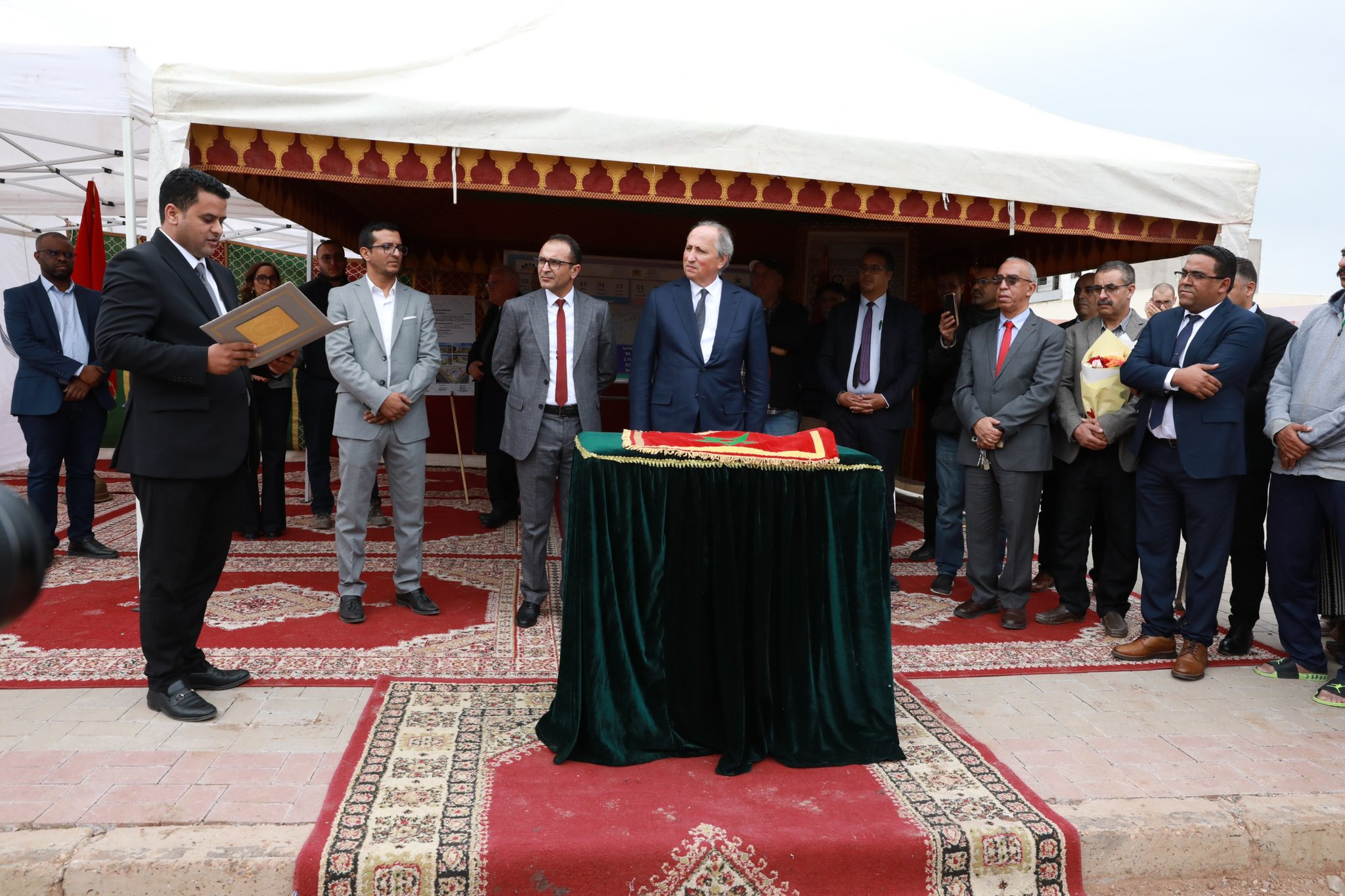 برادة يعطي انطلاقة أشغال بناء الثانوية التأهيلية إبراهيم الروداني بجماعة أكادير