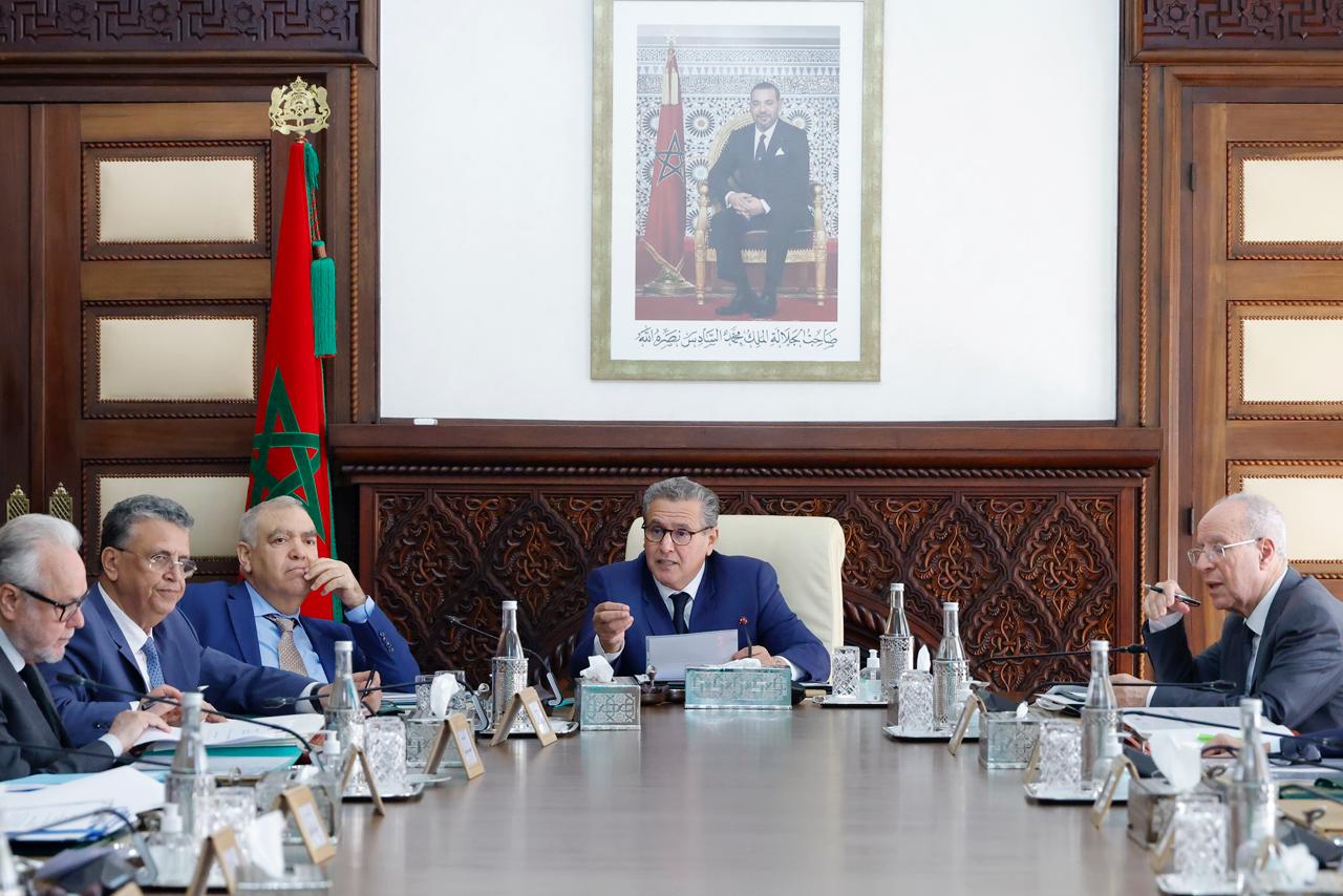 مجلس الحكومة يصادق على مشروعي مرسومين يتعلقان بانتخاب أعضاء مجلس النواب