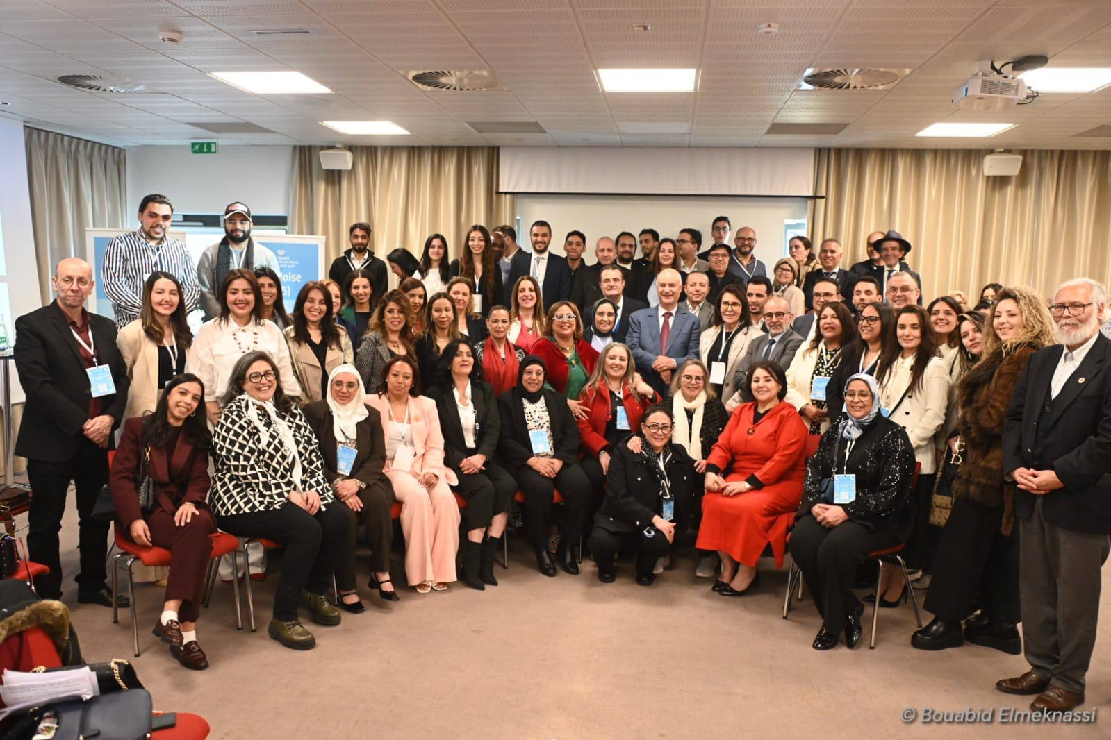 من باريس.. المرأة التجمعية تعزز دينامية الاستعداد لقمة مراكش وتؤكد حضورها الفاعل في مسار الحزب