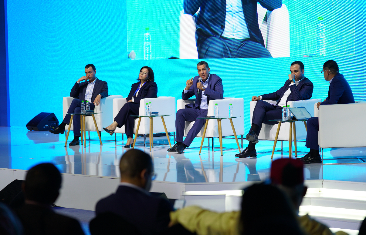منتدى التجار والحرفيين التجمعيين يناقش مكتسبات التغطية الاجتماعية ورهانات مواكبة المهنيين