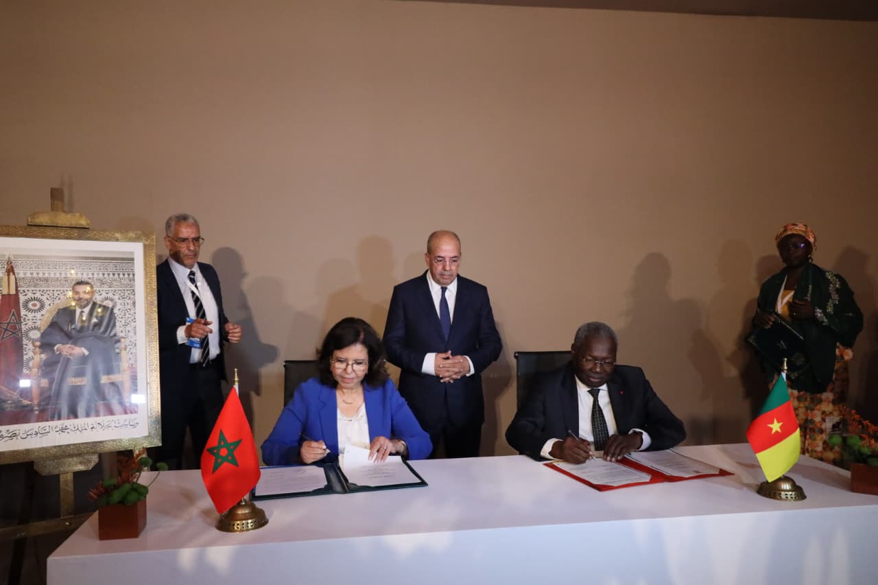 المغرب والكاميرون يوقعان بمكناس اتفاق إطار للتعاون في الصيد البحري وتربية الأحياء المائية