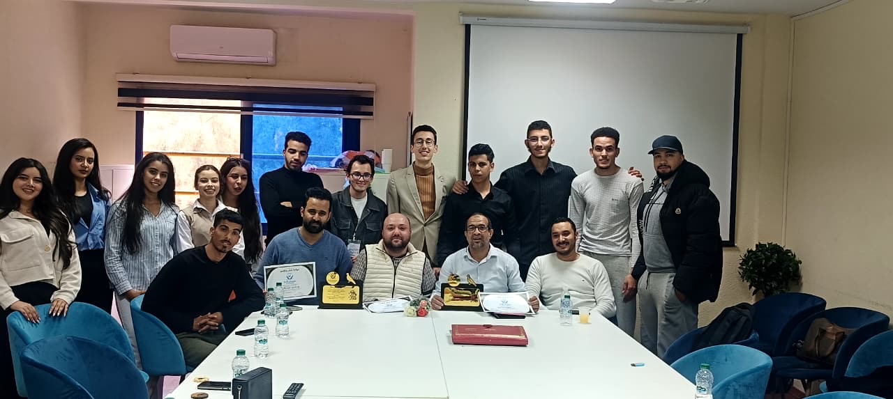 لقاء بمراكش يناقش مشاركة الشباب في العمل السياسي والتنمية ضمن فعاليات “مسار المستقبل”
